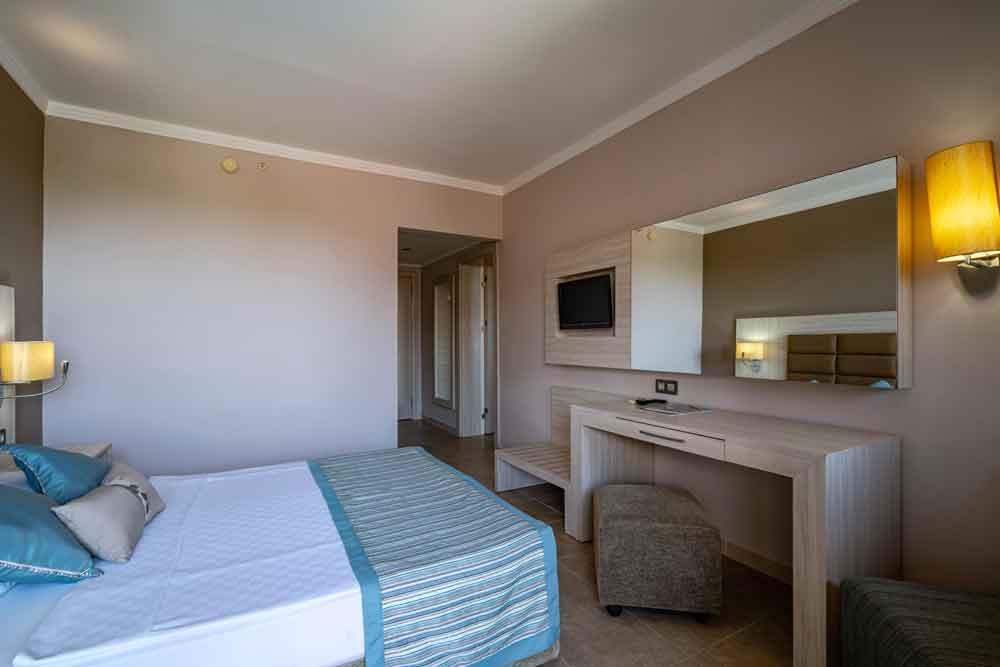 Palmeras Beach Hotel Ultra All Inclusive Конаклы Экстерьер фото