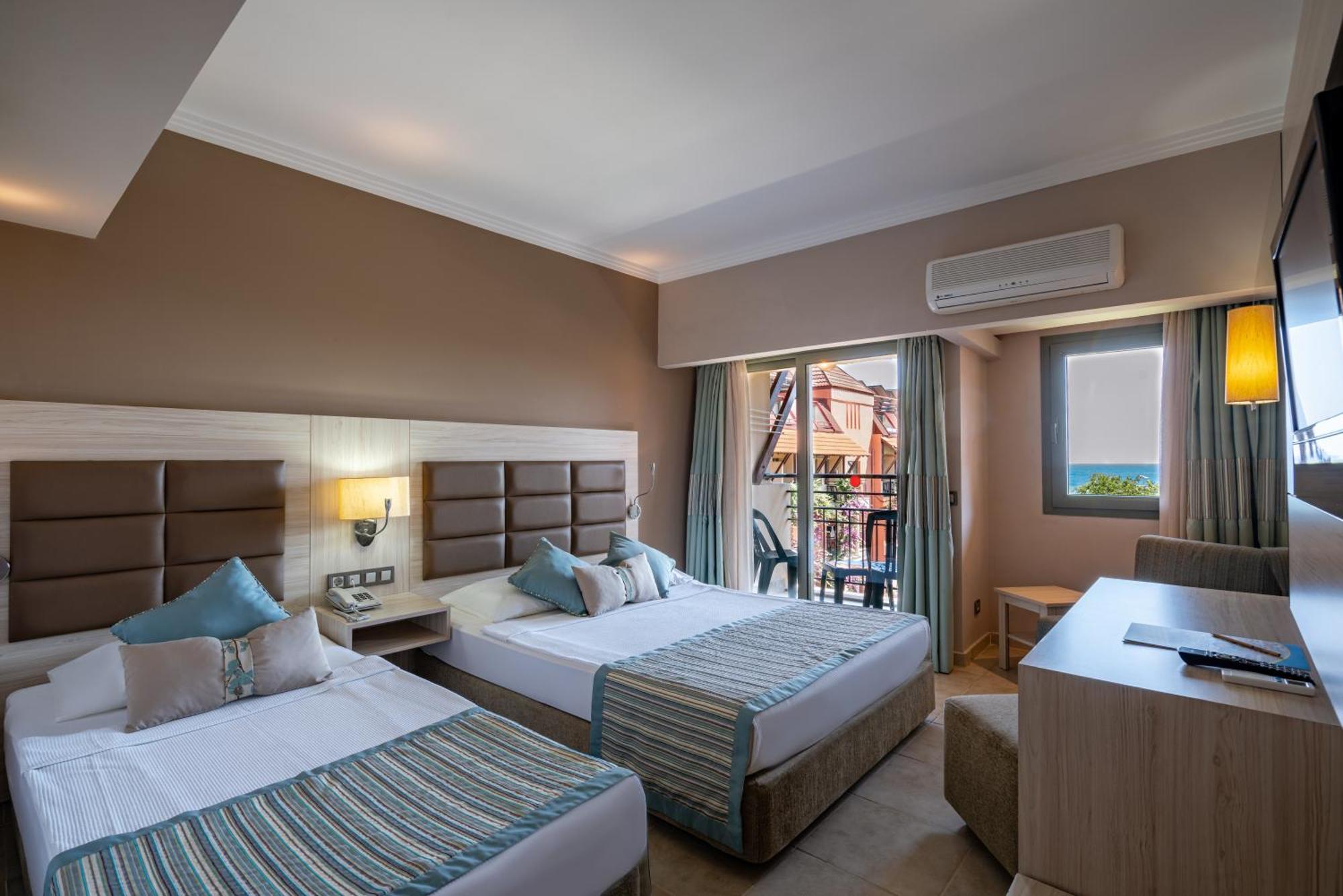 Palmeras Beach Hotel Ultra All Inclusive Конаклы Экстерьер фото